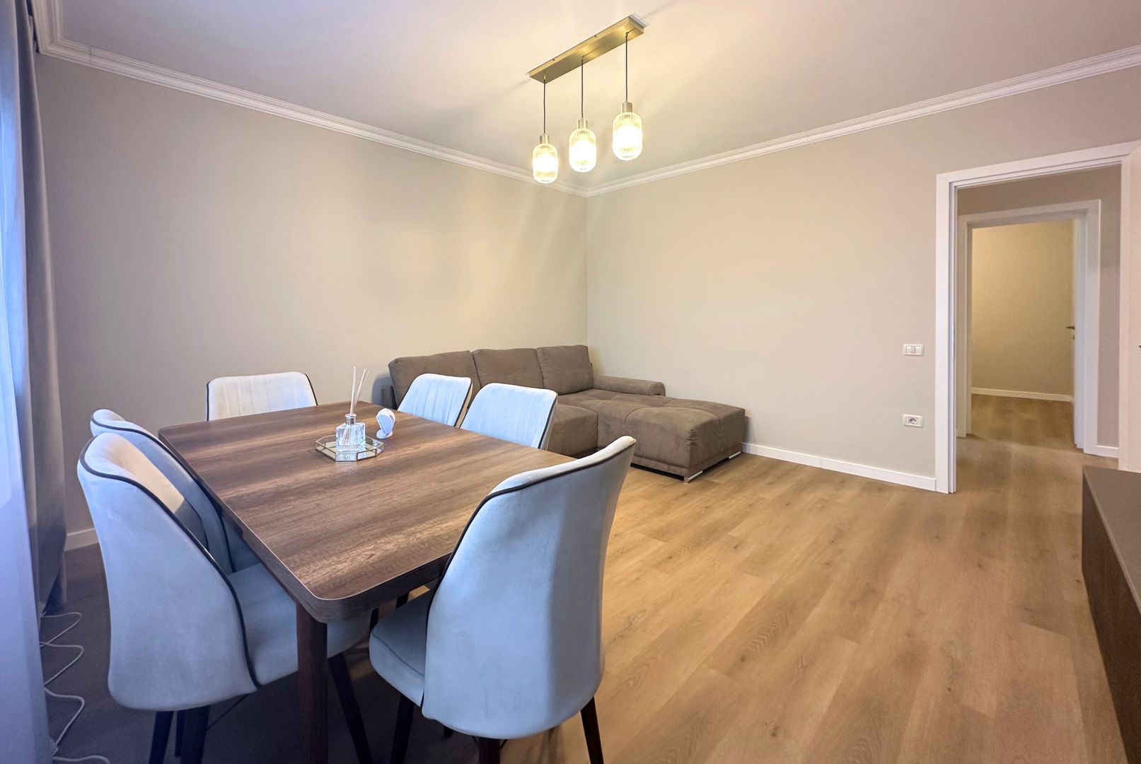 Apartament 2 camere lux complet mobilat și utilat Subcetate Residence - Poză 1