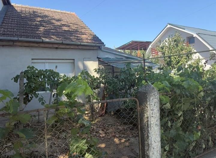 Casa Santandrei din caramida 250 mp teren - Poză 5