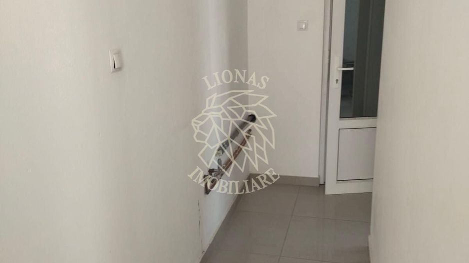 Spatiu comercial 39 mp-ideal magazin/cabinet/birou-Zona Pompieri - Poză 4