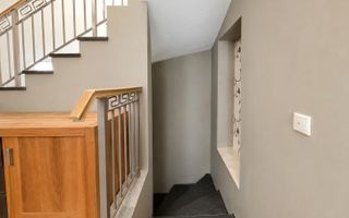 Casa de 360 mp cu sauna si garaj dublu de inchiriat in zona Buna Ziua - Poză 24
