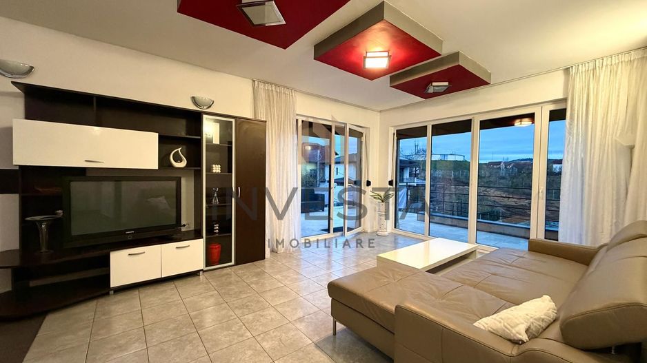 Apartament cu 2 camere si terasa de 60 m , in Zorilor ! - Poză 2