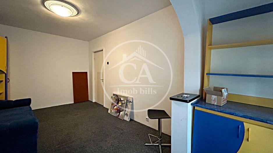 Apartament cu 3 camere de închiriat in zona Rogerius , Oradea - Poză 13