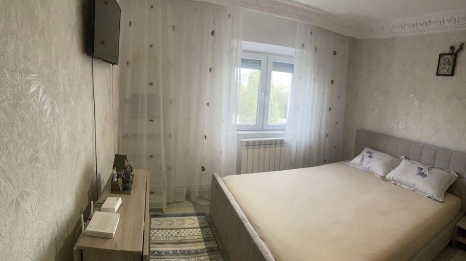 Vand apartament 2 camere zona Anda - Poză 2