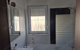 Apartament 3 camere Blascovici bloc nou etaj 1 - Poză 6