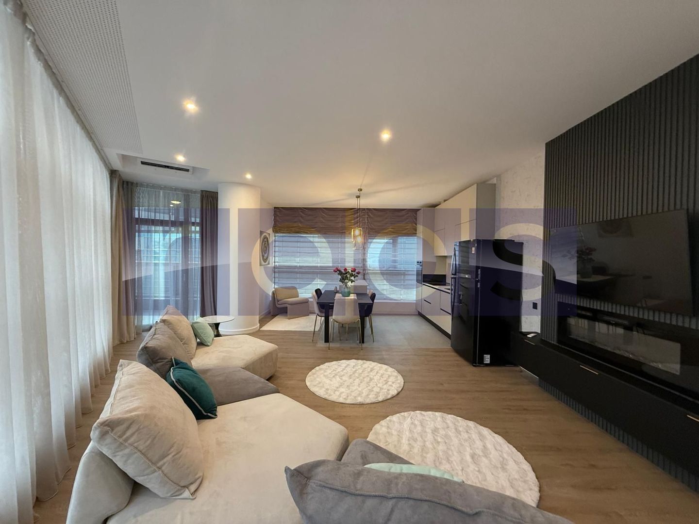 INCHIRIERE 4 CAMERE | ONE NORTH LOFT | MOBILAT SI UTILAT LUX | LOC PARCARE | - Poză 6