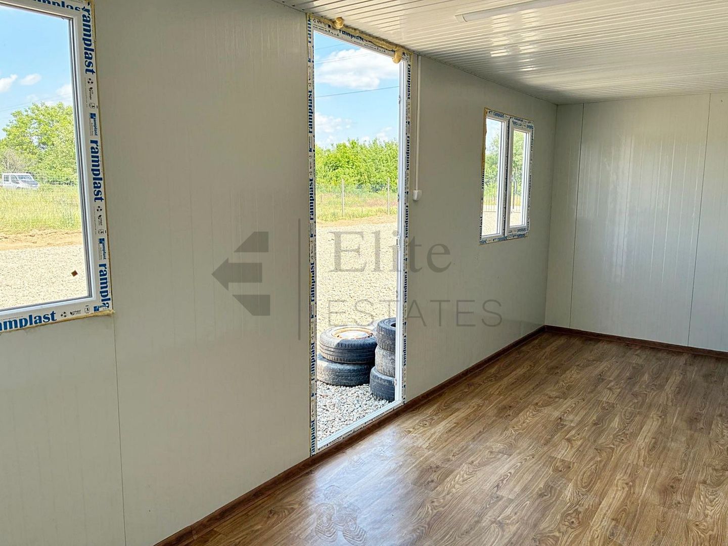 Teren 1637 mp cu 2 containere amenajate langa Barajul Tileagd - Poză 4