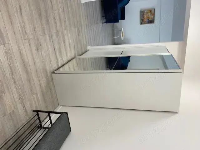 Închiriez garsonieră, Unirii, confort lux, centrală proprie - Poză 2