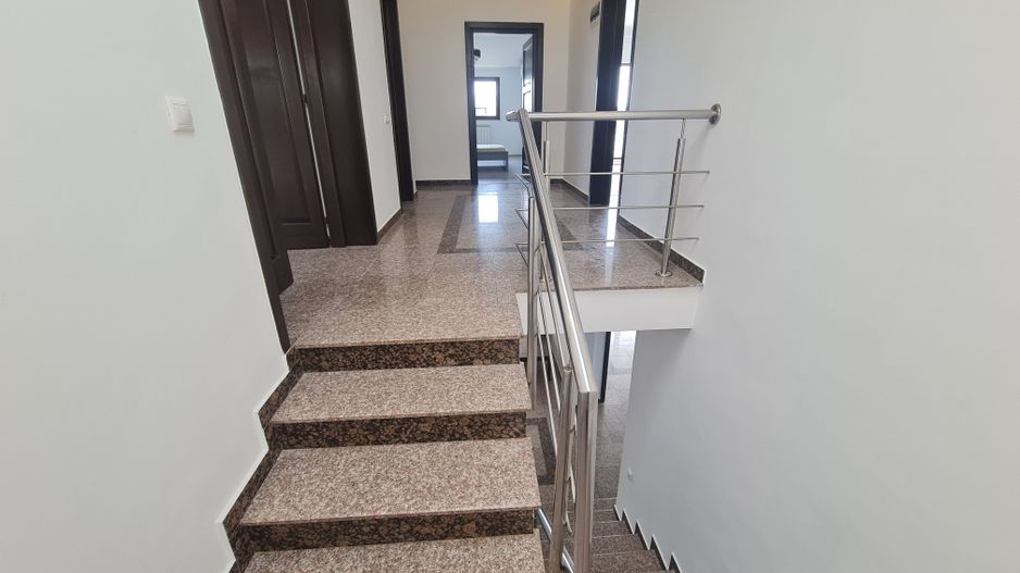 Casa individuala | semi-mobilata | 6 camere | Iancu Nicolae - Poză 14