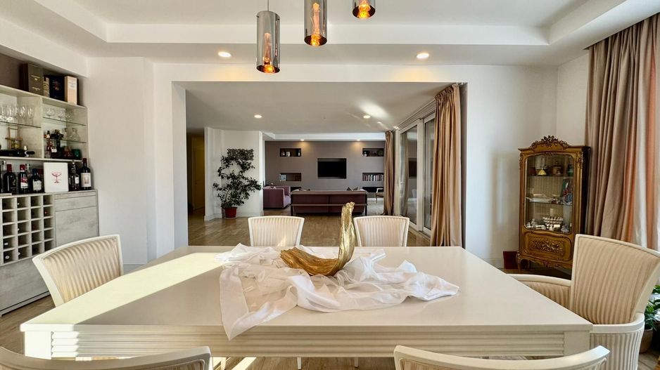 Cosmopolis - Vila Individuala de tip F cu piscina proprie, mobilata - Poză 3