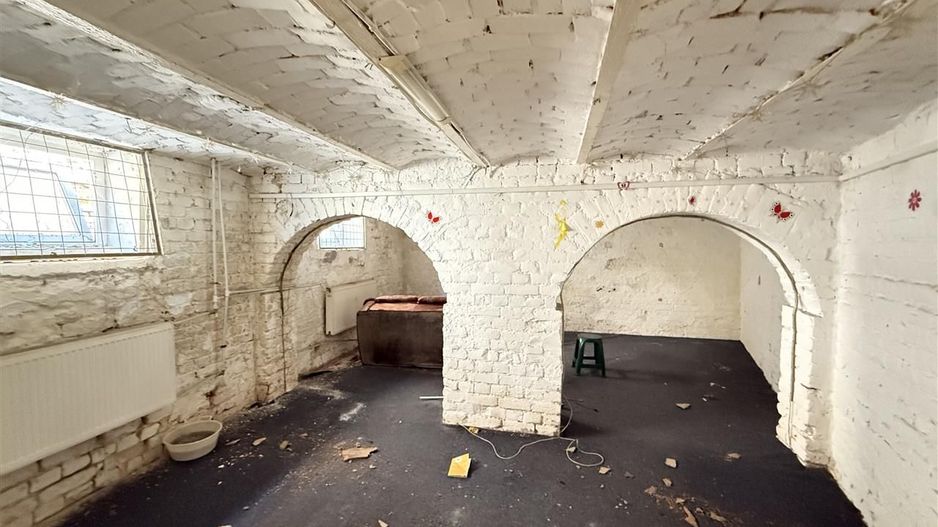 Vanzare casa individuala - Mosilor Parintele Galeriu Bucuresti - Poză 15