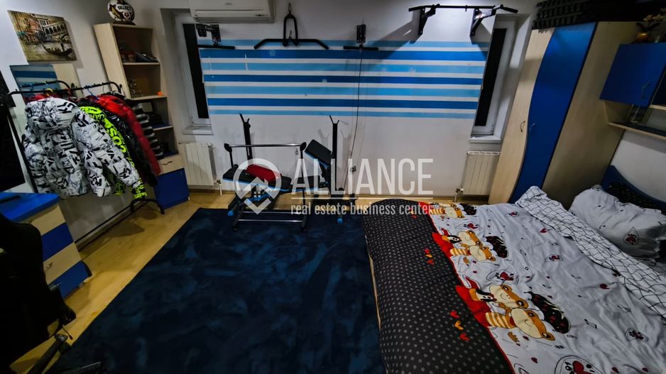 MEDEEA Vila P+1 mobilata complet si curte generoasa! - Poză 13