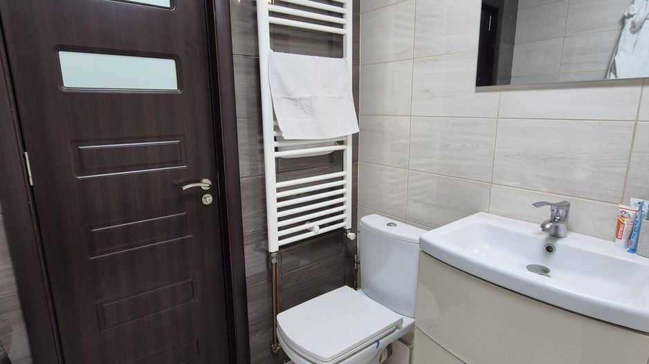 Apartament 2 camere-Centrala Proprie - Poză 12