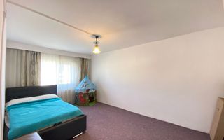 Apartament spatios cu 4 camere decoamndat, zona Republicii - Poză 4