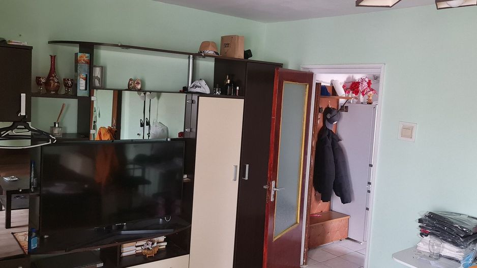 Vanzare apartament cu 2 camere titan decomandat T653 - Poză 2