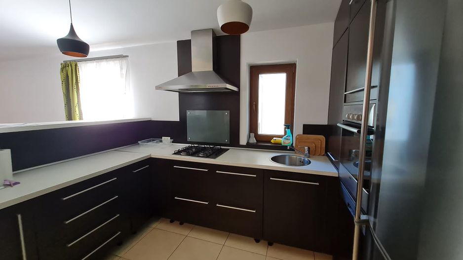 Apartament generos de închiriat zona Lipovei - Poză 6