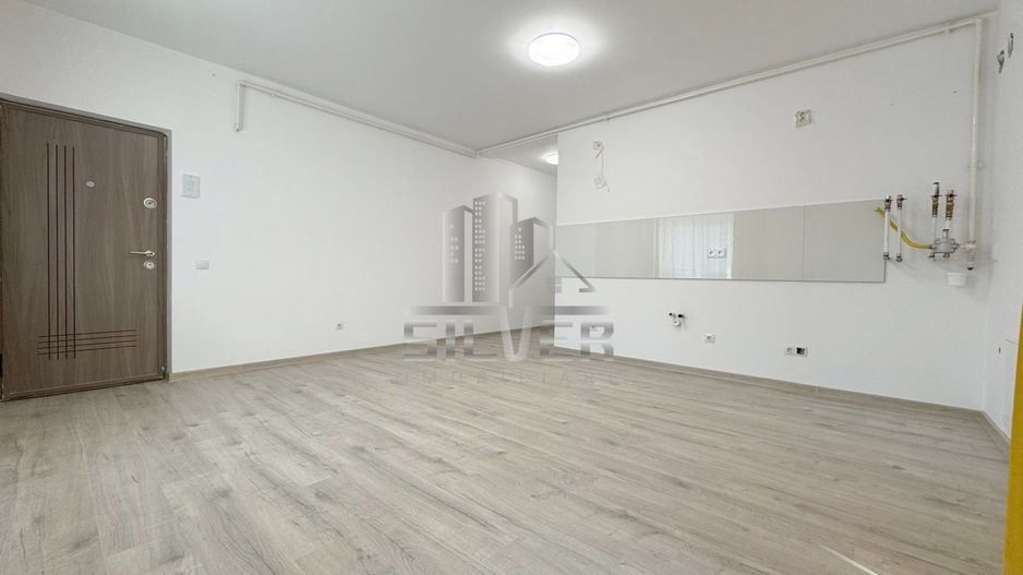 Apartament cu 2 camere/gradina 75 mp/zona Parc Poligon. - Poză 3