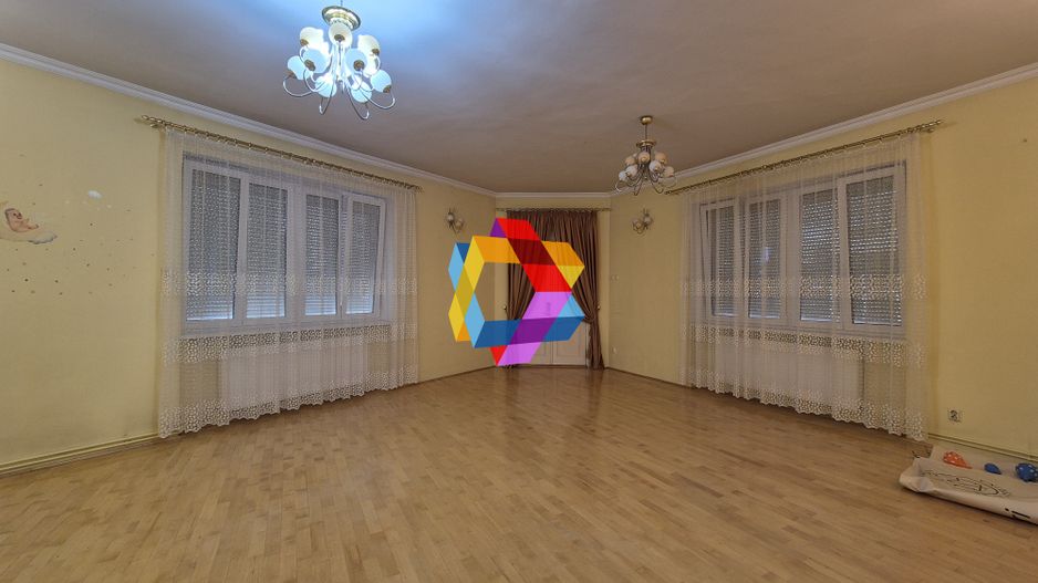 Casa in Brașov - 540 mp  # plus-imo.ro - Poză 2