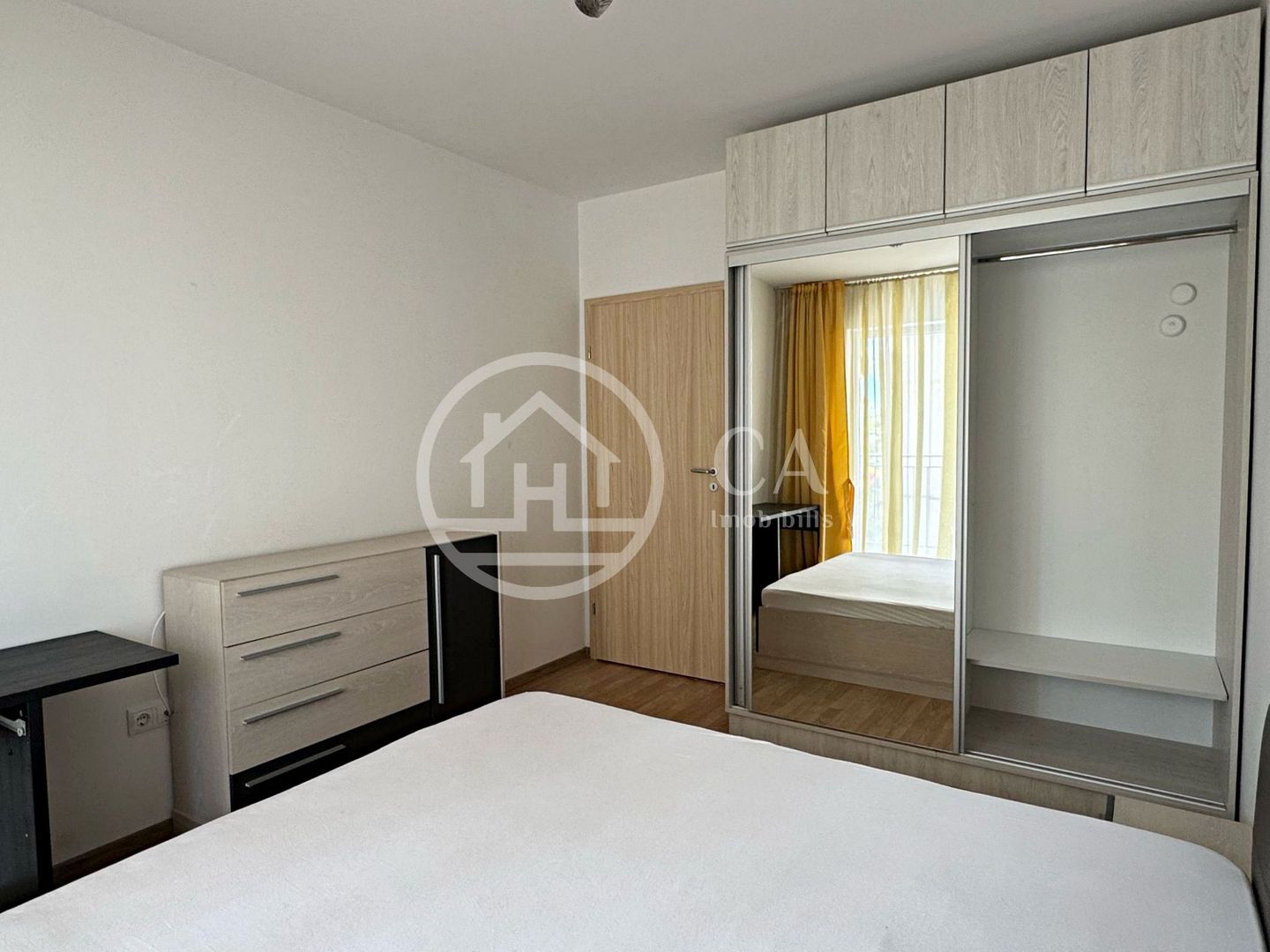 Apartament cu 3 camere de inchiriat in zona Nufarul, Oradea - Poză 6