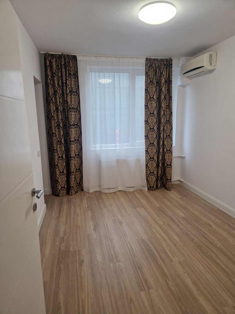 Apartament 2 camere de vanzare - Poză 5