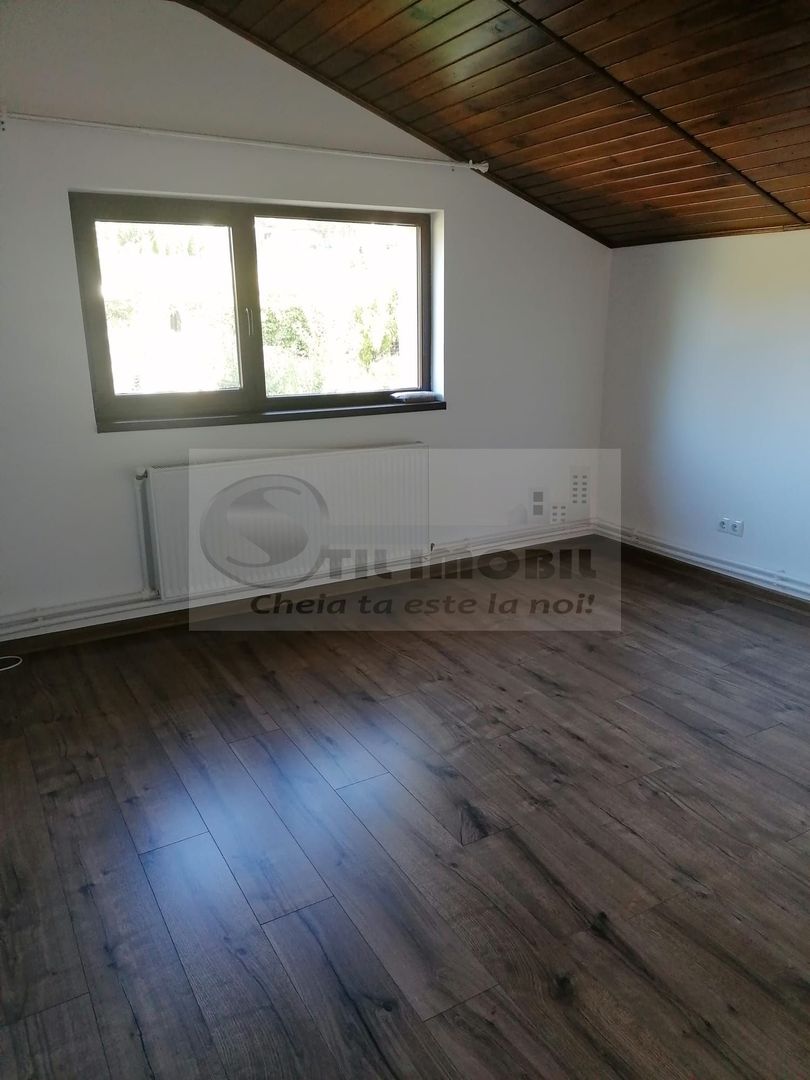 Casa /Vila de inchiriat Bucium - 850 euro - Poză 2