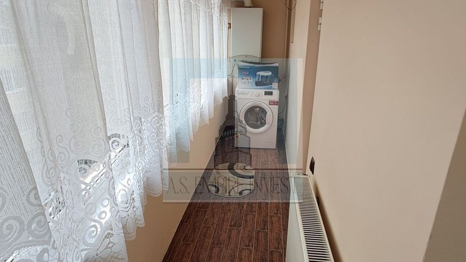 Apartament 3 camere, zona Astra, decomandat, mobilat - Poză 8