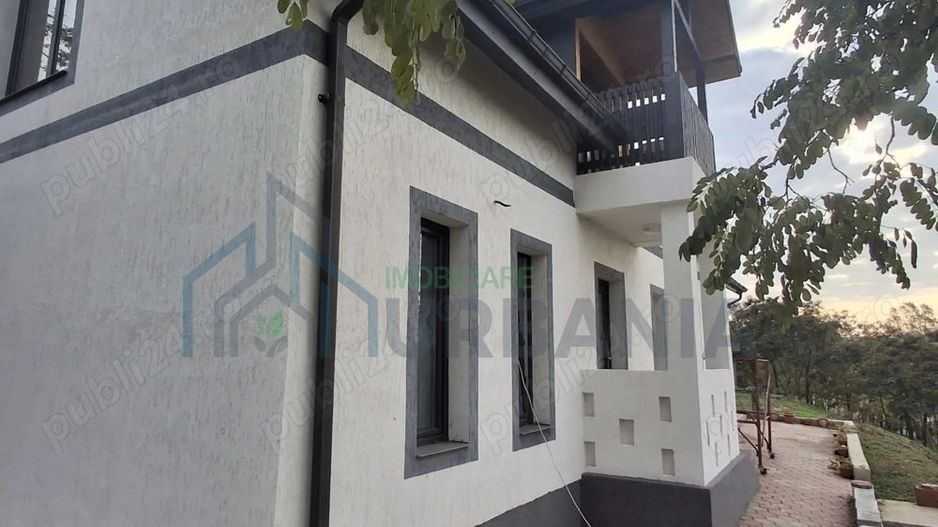 Vând casă P+M (2020) cu teren 2.860 m, Țigănași stradă principală - Poză 10