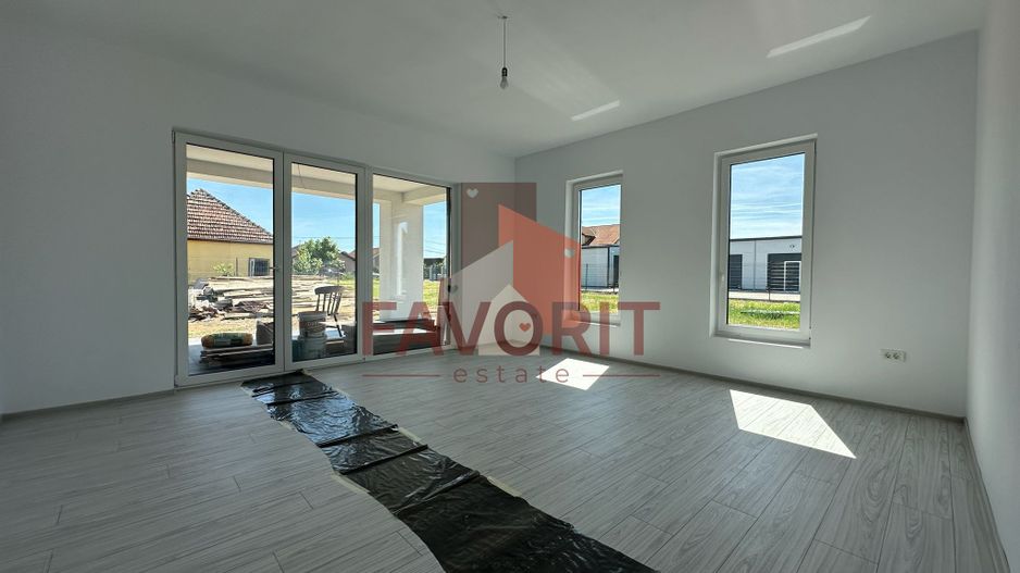 Duplex | Parter + Etaj | Toate utilitatile | Curte generoasa | Sacalaz - Poză 3
