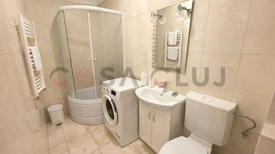 2 camere, Horea, Facultatea de Litere - Poză 4