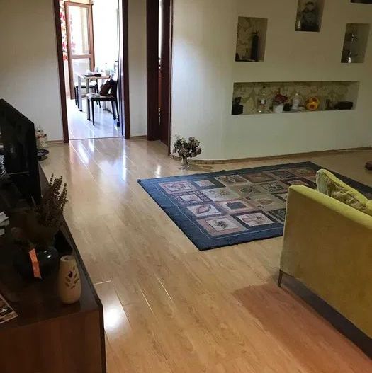 Apartament 2 cam VANZARE+LOC DE PARCARE SUBTERAN!!! - Poză 1