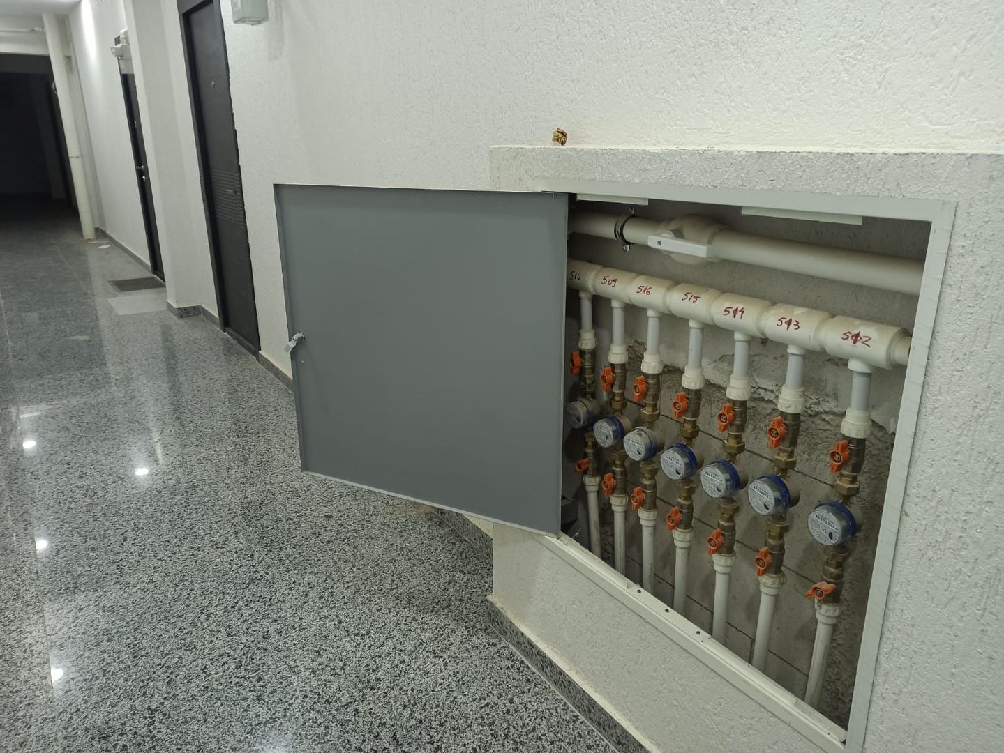 2cam-Studio mob-util cu chirias/ideal investitie/la metrou Berceni - Poză 34