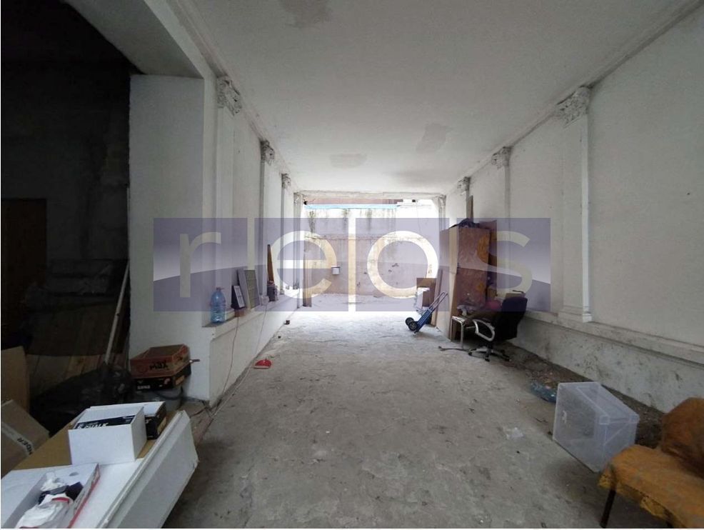 40 CAMERE | 5 MAGAZINE | 2000MP UNIRII - Poză 1