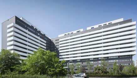 Cortina Residence