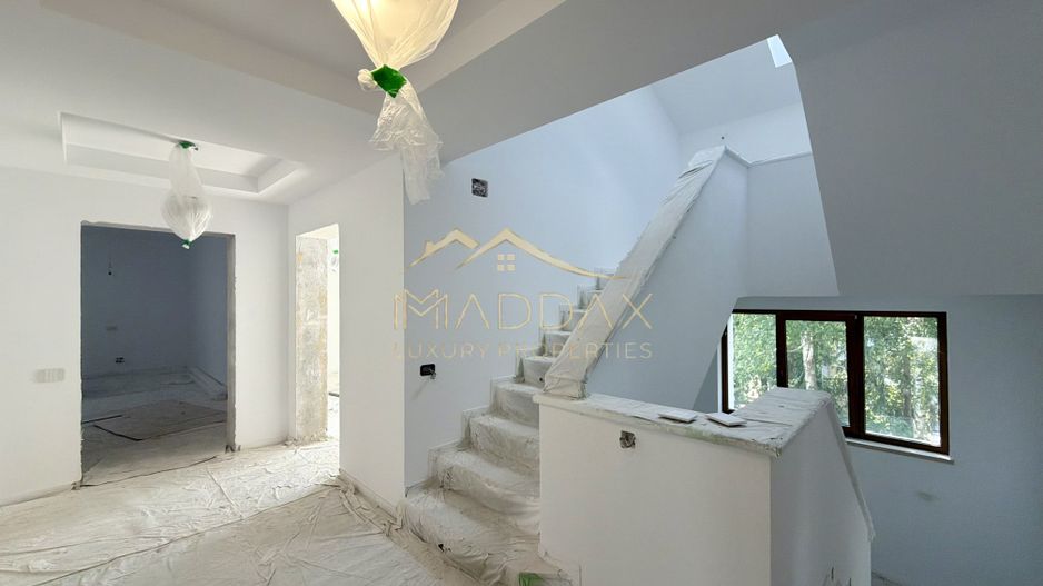 Vila Premium *800mp* // teren *963mp* / garaj cu 6 locuri* // Iancu Nicolae - Poză 11