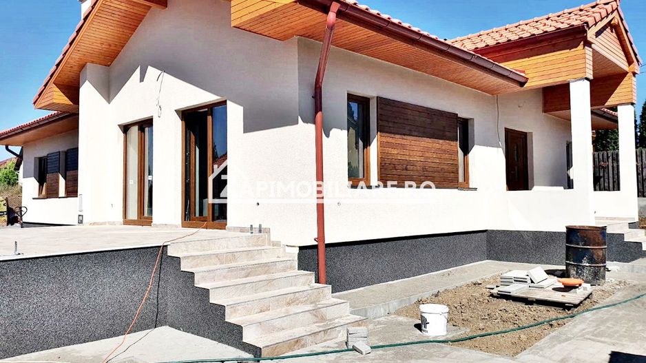 Casa premium 4 camere,2băi,120 mp, 550mp teren, - Poză 2
