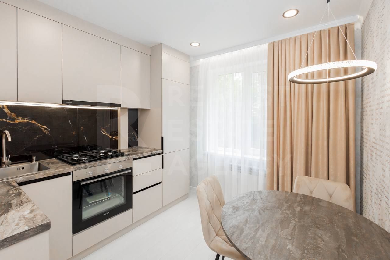 Vânzare, apartament 2 cameră 53 mp, strada Codrilor, Buiucani - Poză 2