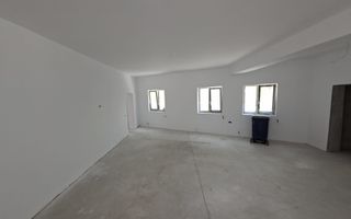 Casa individuala premium 236 mp utili si teren 1200 in Cisnadioara - Poză 10