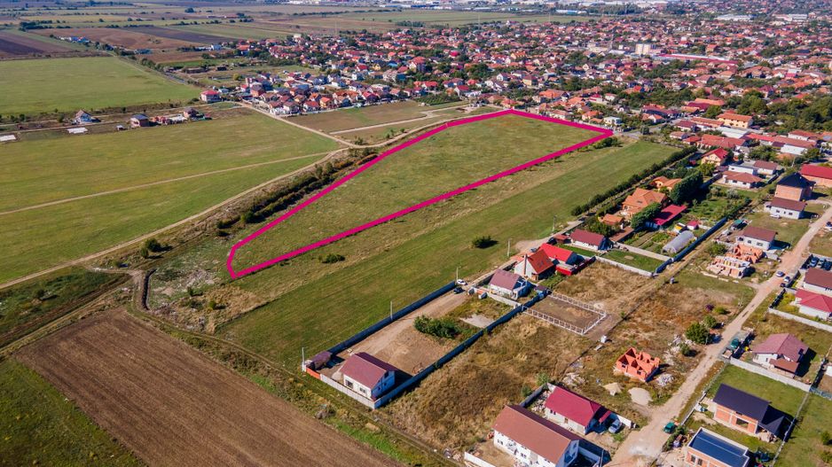 Teren în Bujac, strada Orizontului, suprafață 28.000 mp - Poză 3