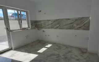 Casă individuală cu 4 camere și teren de 450 mp – Rediu - Poză 13