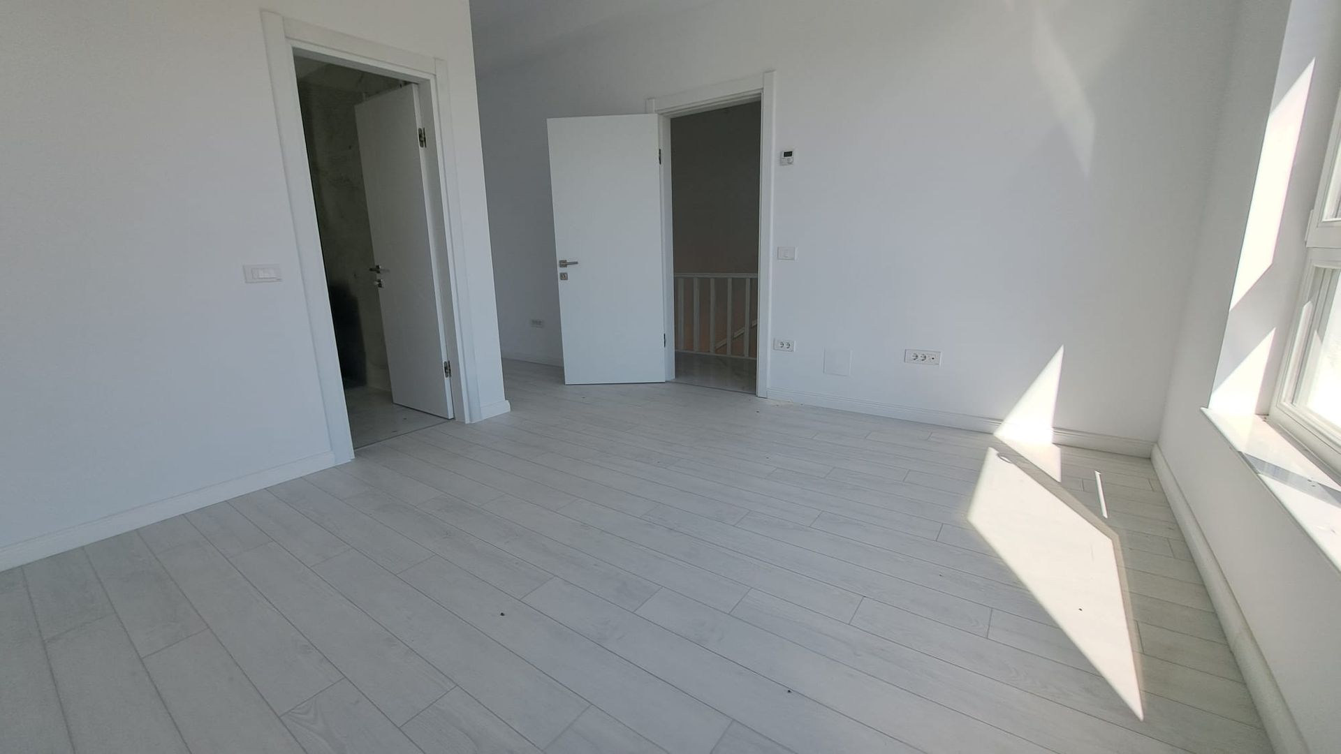 Casa Premium zona Nord | 4 camere | Otopeni - McDonald's - Poză 11