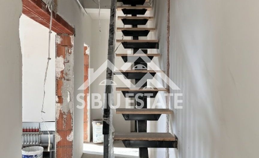 Apartament modern 2 camere, pod amenajabil, balcon,  parcare inclusa - Poză 9