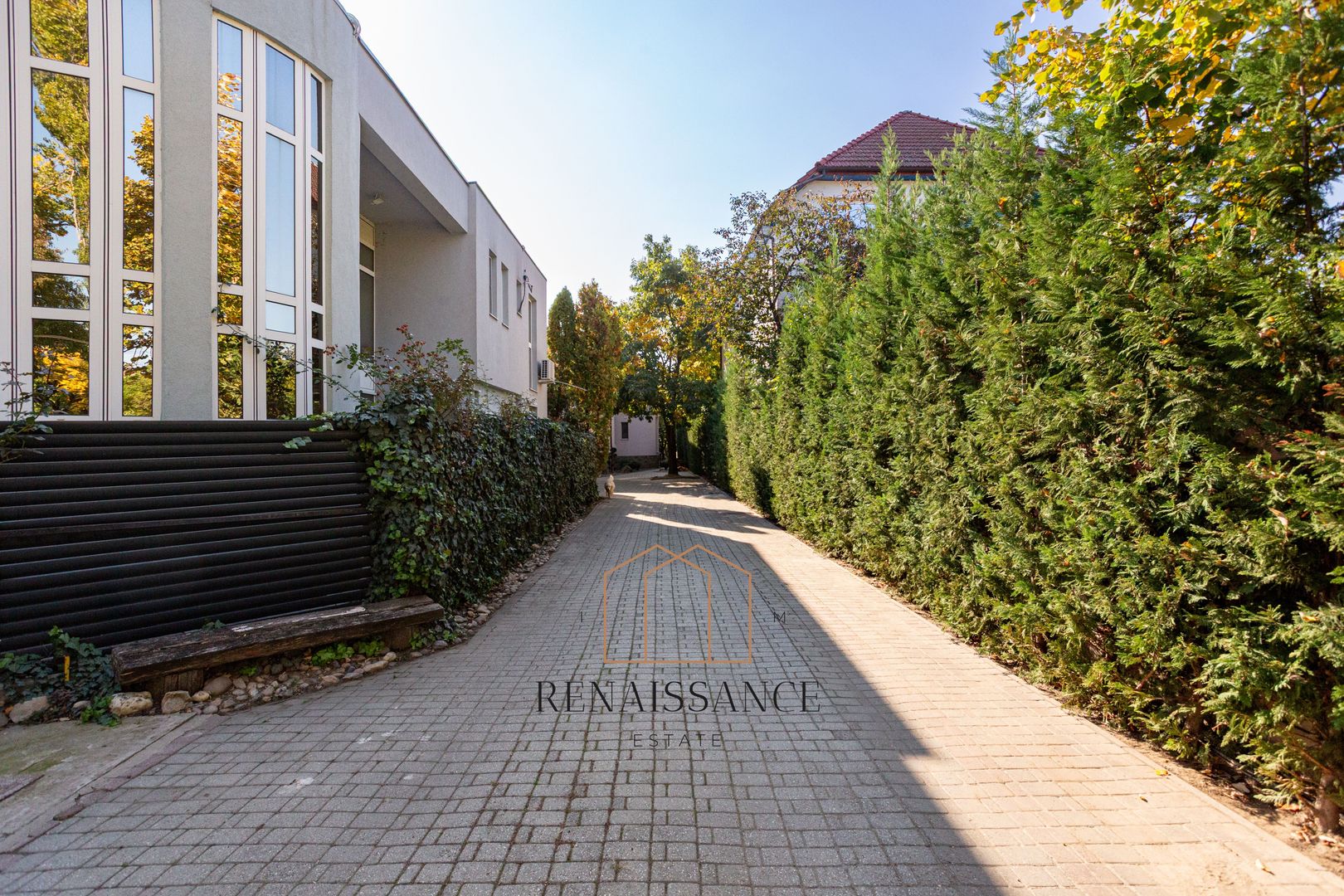 Timisoara - Girocului Vila 12 Camere 4 Bai | 497mp Utili 1373mp Teren - Poză 29