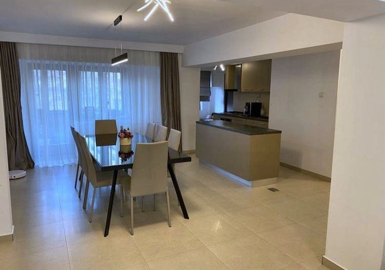 Vânzare 4 Camere Bulevardul Unirii Vis-a-vis Zepter / Rond Alba Iulia) | 110 mp - Poză 3