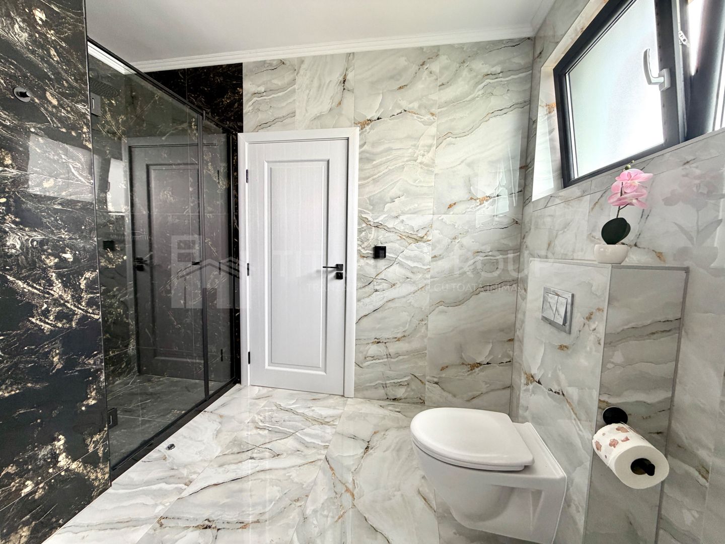 Casă premium 4 camere | Prima închiriere| 3 băi | Pet Friendly | Cristian - Poză 10