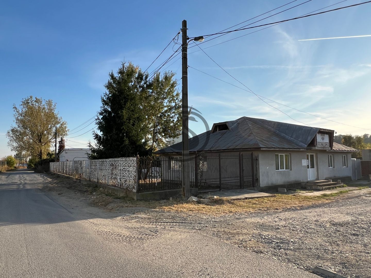 Casa cu 6 camere de vanzare | 1.153 mp teren | Kaufland - Moreni - Poză 3