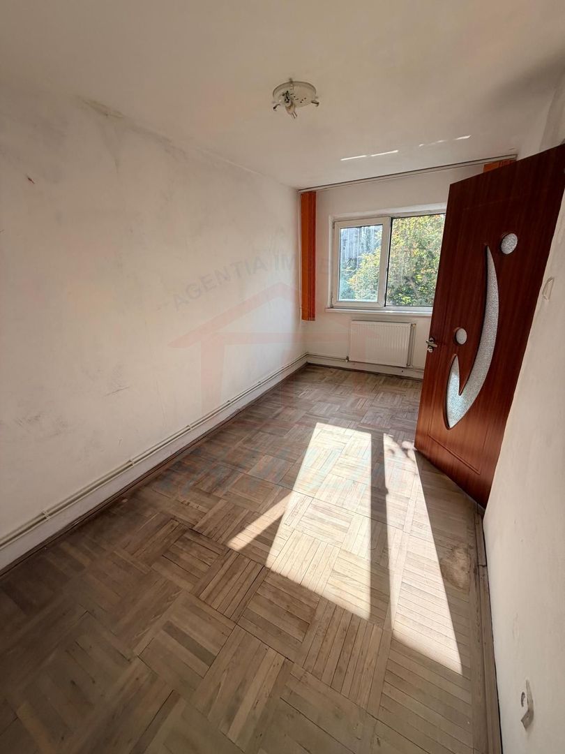 APARTAMENT CU 2 CAMERE DE VÂNZARE | MICRO 40 | ETAJ 4| PRET 41.900 EUR - Poză 6