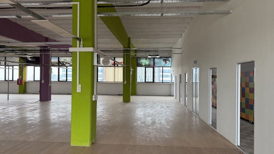 Spatiul comercial de inchiriat - Poză 3