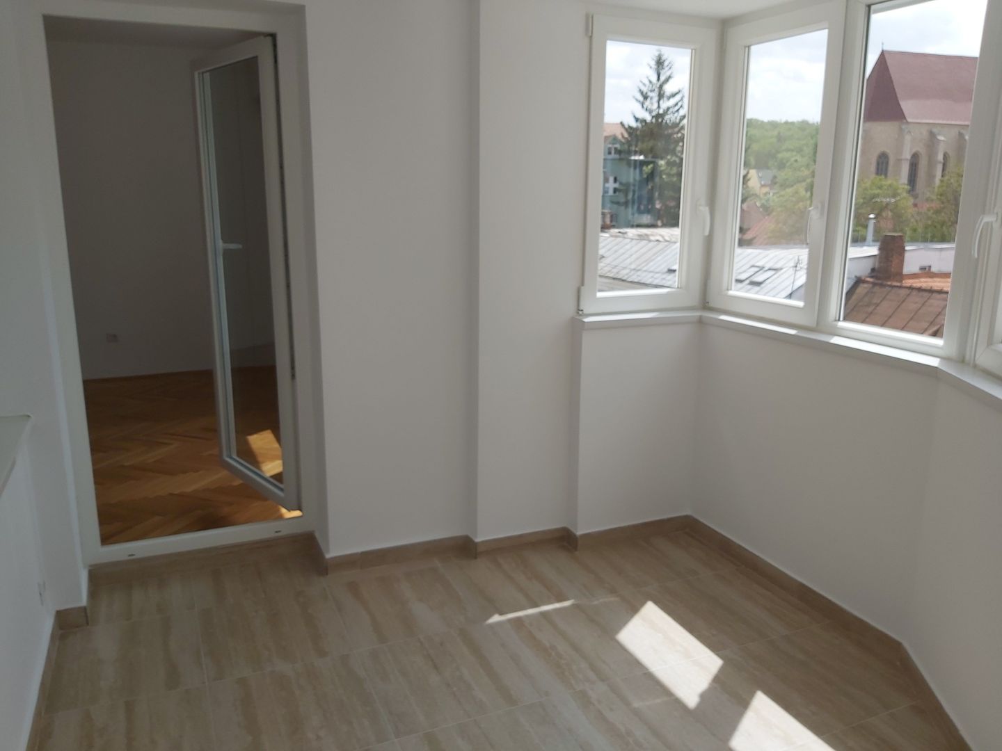 2 Camere Ultracentral zona Teatrul National - Poză 1