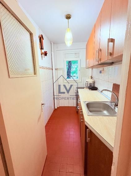 Vând apartament decomandat Dorobanti - Poză 4