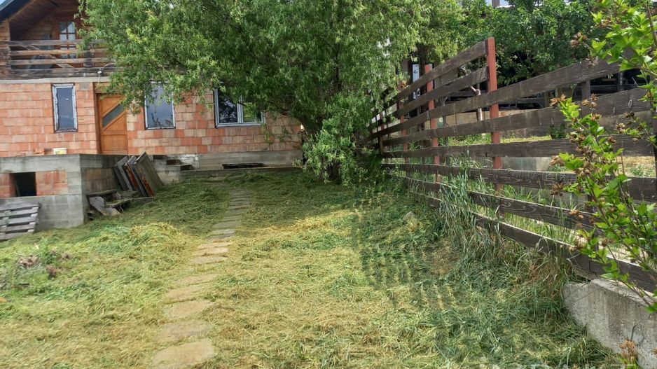 De Vanzare:  Casa individuala in Campenesti! - Poză 2