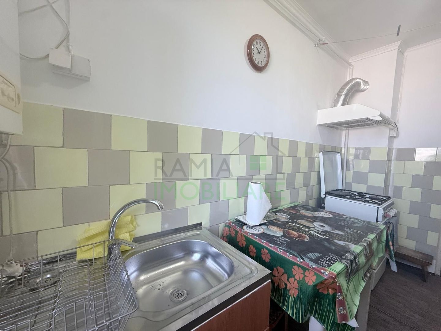 Apartament 2 camere Tractorul mobilat utilat disponibil imediat - Poză 9